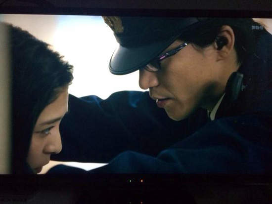 魅力滿點《小栗旬的牆壁咚》我也好想要被迷暈啊啊啊 魅力滿點《小栗旬的牆壁咚》我也好想要被迷暈啊啊啊