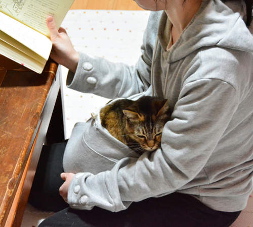 超便利《貓袋裝》愛撒嬌的狗狗貓貓都裝進主人懷裡♥