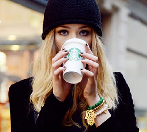 星巴克員工爆料《A一年免費咖啡的祕訣》網友直呼不可思議 星巴克員工爆料《A一年免費咖啡的祕訣》網友直呼不可思議