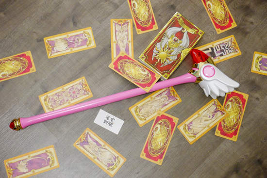 開箱《庫洛魔法使1比1封印之杖》拿在手中有種滿滿感動啊｡ﾟ(ﾟ´ω`ﾟ)ﾟ｡