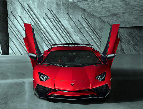《Lamborghini Aventador LP 750-4 Superveloce》新大牛日內瓦進化 《Lamborghini Aventador LP 750-4 Superveloce》新大牛日內瓦進化