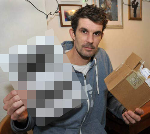 《Apple MacBook 網購詐騙案》花 300 英鎊買的 MacBook 收到的竟是...  《Apple MacBook 網購詐騙案》花 300 英鎊買的 MacBook 收到的竟是...