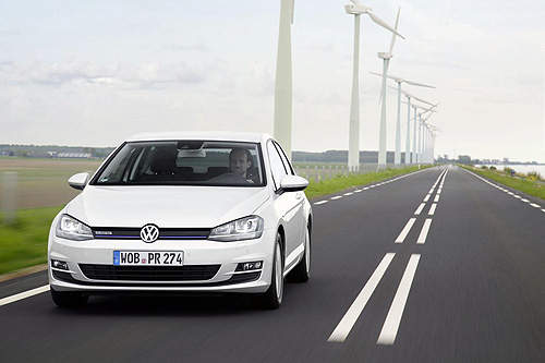 《VW Golf TSI BlueMotion》節能小白球夠不夠力呢? 《VW Golf TSI BlueMotion》節能小白球夠不夠力呢?