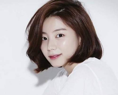 韓式《鮑伯頭》現在的鮑伯流行就是往同一邊飛去～