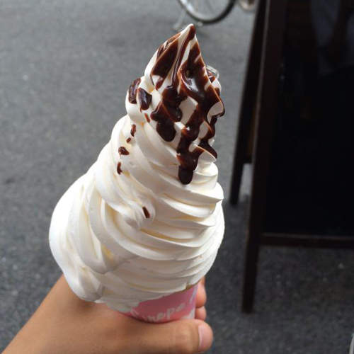 胃痛注意《瘋狂可麗餅》這不是霜淇淋而是鮮奶油啊wwww