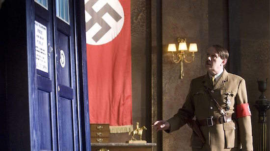 難解問題《Baby Hitler》你會選擇回到過去殺掉一個嬰孩嗎? 難解問題《Baby Hitler》你會選擇回到過去殺掉一個嬰孩嗎?