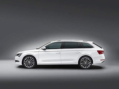 大肚量《Skoda Superb Combi》還多了迷人翹屁屁 大肚量《Skoda Superb Combi》還多了迷人翹屁屁