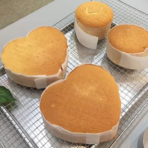 超速成懶人甜點《愛心蛋糕》全部做完不用5分鐘耶(oﾟωﾟo)