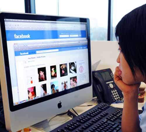 《PictureMate 外掛程式》能夠將 FB 的隱藏照片偷挖出來（驚）