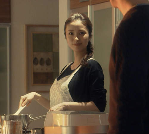 日本年輕女生《理想的專職主婦生活》妳確定這不是妄想嗎（淚笑）