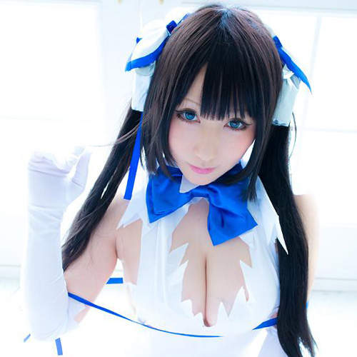 Coser想駕馭赫斯提亞一點都不難《乳袋繩熱潮》平胸也可以? Coser想駕馭赫斯提亞一點都不難《乳袋繩熱潮》平胸也可以?