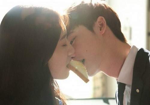 2015《最浪漫的韓劇之吻》每一幕都是讓少女心瘋狂的畫面♥