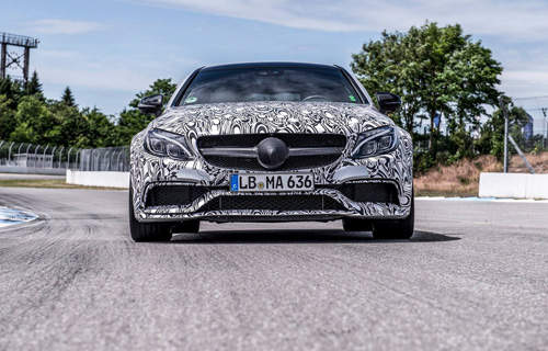 偽裝上賽道《Mercedes-AMG C63 Coupe》發表倒數計時中 偽裝上賽道《Mercedes-AMG C63 Coupe》發表倒數計時中