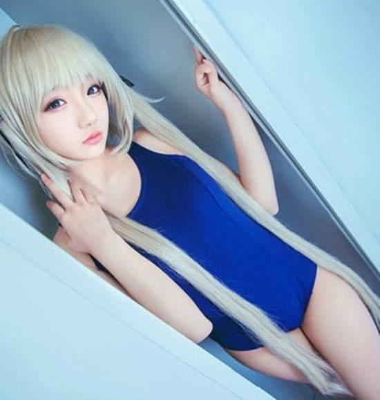 《緊縛死庫水》雙馬尾下的稚嫩曲線好誘人 《緊縛死庫水》雙馬尾下的稚嫩曲線好誘人