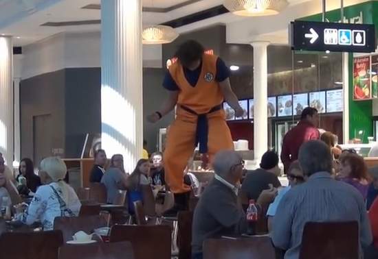 《賽亞人集氣影片》挑戰你看片的恥力(?) 《賽亞人集氣影片》挑戰你看片的恥力(?)