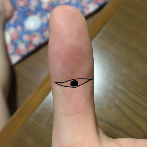 網路話題《佛眼》光看拇指就能看出你的靈感能力！？