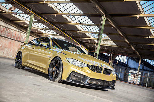 Carbonfiber Dynamics改造《BMW M4 Coupe》這身勁裝哪來的呢？