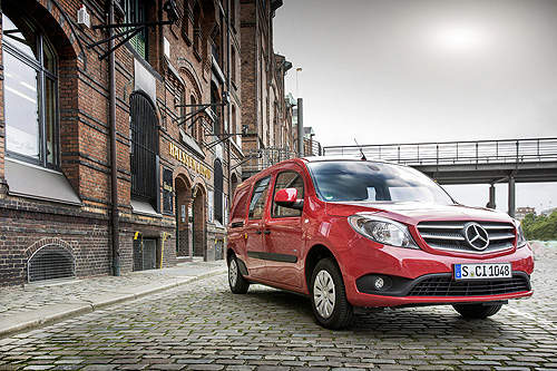 馬蓋先好幫手《M-Benz Citan》這回又升級了什麼呢? 馬蓋先好幫手《M-Benz Citan》這回又升級了什麼呢?
