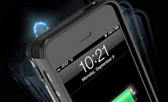 超強力《電擊器手機外殼》電壓95萬伏特 還可以替iPhone充電唷