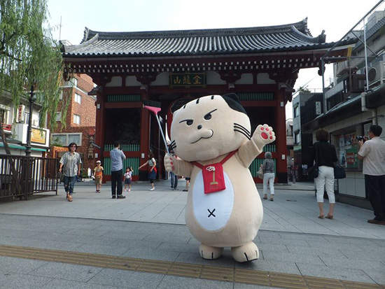 愛護環境的吉祥物《淺草的打掃貓》大家不可以亂丟垃圾喔 愛護環境的吉祥物《淺草的打掃貓》大家不可以亂丟垃圾喔