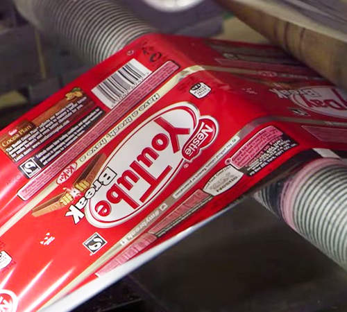 Google推出《400款限定版 KitKat 巧克力》嗚～為什麼包裝怪怪的