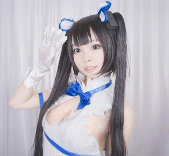 《宅宅愛COser》沫茉的乳袋繩圍在上面剛剛好 《宅宅愛COser》沫茉的乳袋繩圍在上面剛剛好