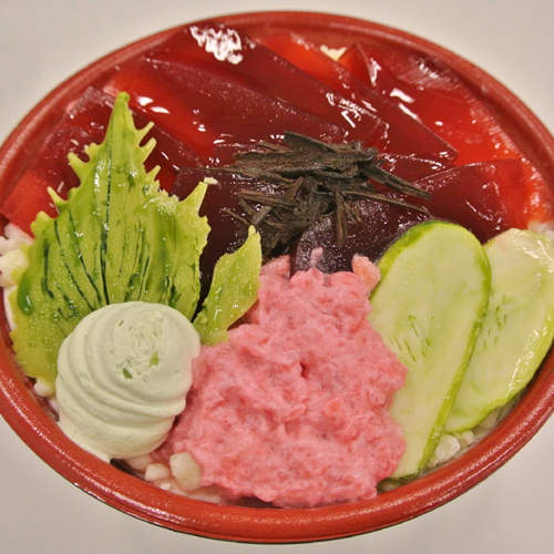 完全再現《鮪魚丼蛋糕》肚子餓的時候吃下去一定生氣啊wwww 完全再現《鮪魚丼蛋糕》肚子餓的時候吃下去一定生氣啊wwww
