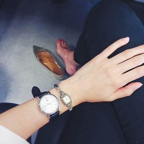 飾品新趨勢《雙手錶》這潮流有乘兩倍的概念