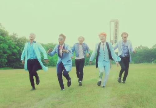 BIGBANG新曲《SOBER》釋出 延續《WE LIKE 2 PARTY》的歡樂氛圍 BIGBANG新曲《SOBER》釋出 延續《WE LIKE 2 PARTY》的歡樂氛圍