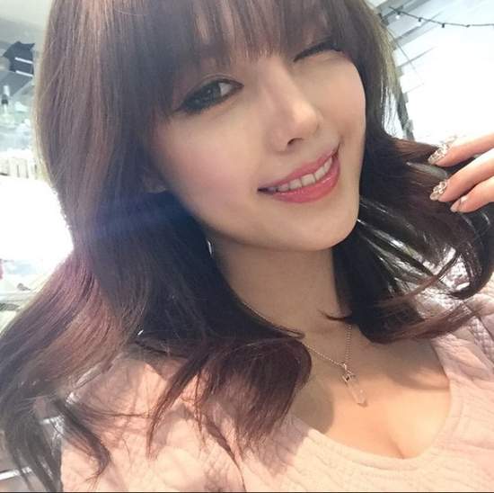 《化妝女王PONY》是時候update新春妝了說❤ 《化妝女王PONY》是時候update新春妝了說❤