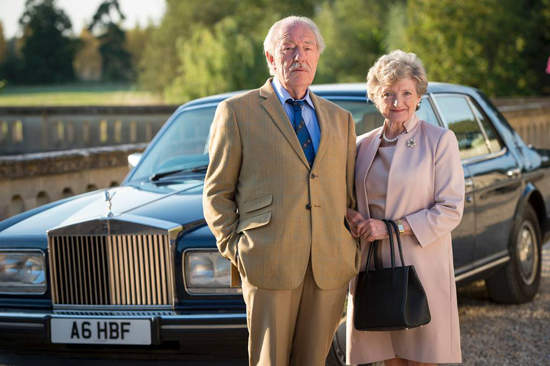 JK羅琳新作《臨時空缺》沒有魔法了 這次走現實黑暗風 JK羅琳新作《臨時空缺》沒有魔法了 這次走現實黑暗風