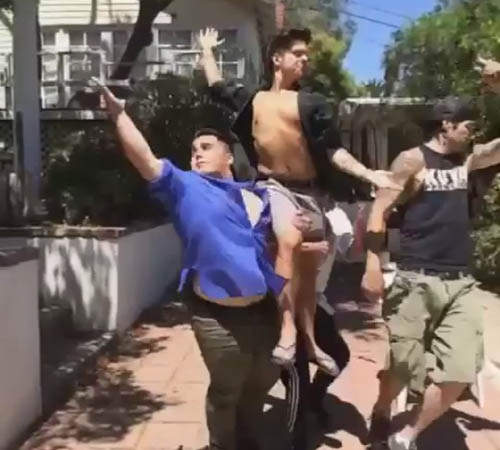 2014《Vine最好玩的6秒影片大搜集》在6秒內就要釋放出渾身解數(盯) 2014《Vine最好玩的6秒影片大搜集》在6秒內就要釋放出渾身解數(盯)