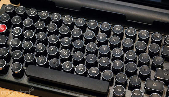 復古《打字機鍵盤》結合現代鍵盤新潮感十足 - 圖片3