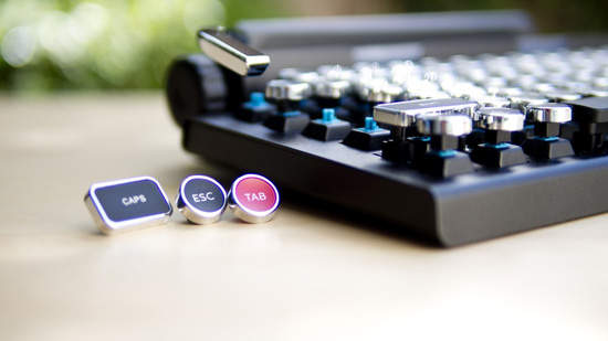 復古《打字機鍵盤》結合現代鍵盤新潮感十足 - 圖片4