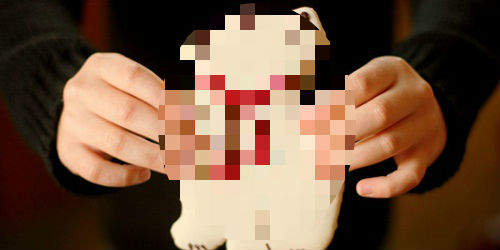 意外嚇到人的《星巴克餅乾》該說這餅乾可愛還是血腥呢... 意外嚇到人的《星巴克餅乾》該說這餅乾可愛還是血腥呢...