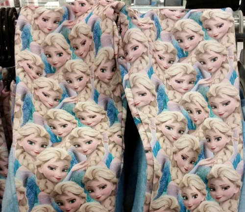 《冰雪奇緣韻律褲》艾莎大頭出現密集恐懼症注意 《冰雪奇緣韻律褲》艾莎大頭出現密集恐懼症注意