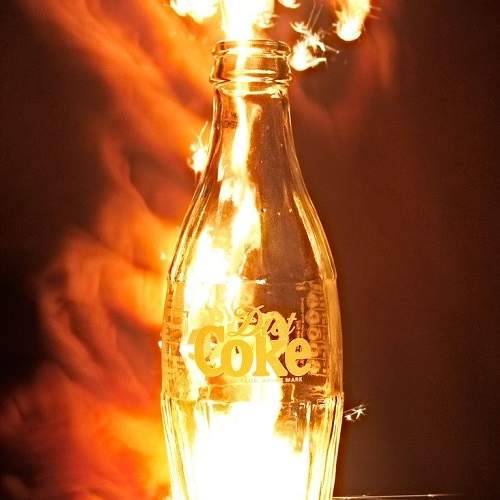 《把可樂與無糖可樂拿去煮》嗯......以後還是喝無糖可樂好了 《把可樂與無糖可樂拿去煮》嗯......以後還是喝無糖可樂好了
