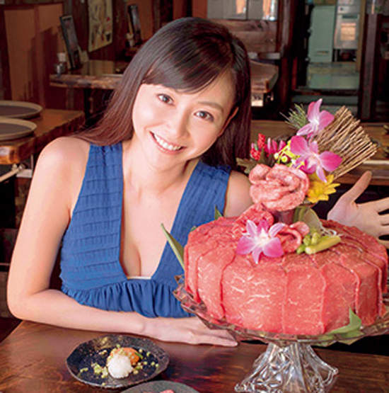 《生肉蛋糕》今年的生日想來嚐點鹹鹹的美味 《生肉蛋糕》今年的生日想來嚐點鹹鹹的美味