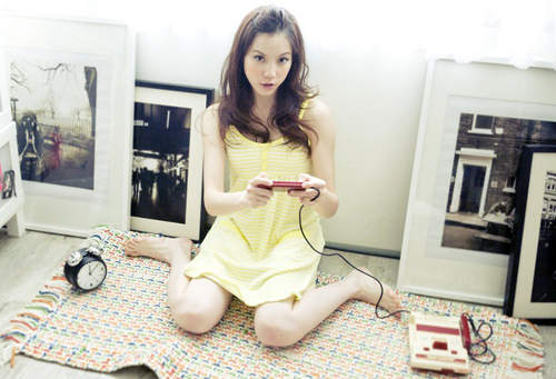 女生告白《喜歡跟電玩宅交往的理由》為了贏過電動只好...(羞) 女生告白《喜歡跟電玩宅交往的理由》為了贏過電動只好...(羞)