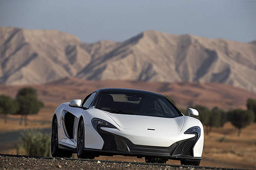 《McLaren 650S Spider Al Sahara 79》貴氣金裝要怎麼穿？