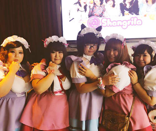 日本初《胖女僕咖啡廳》給你充滿母性的肉肉萌感♥ 日本初《胖女僕咖啡廳》給你充滿母性的肉肉萌感♥