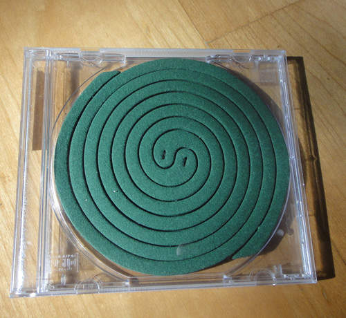 《生活宅偏方》蚊香用CD盒裝也只是剛好而已