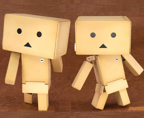 《變形金剛阿愣版》可動性超級高這個必入手 《變形金剛阿愣版》可動性超級高這個必入手