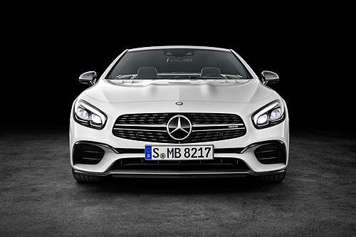 小改款《Mercedes-Benz SL》上空尤物等不及先脫惹