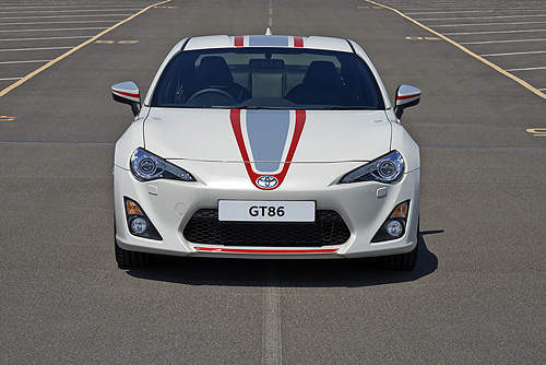 英國限量《Toyota GT86 Blanco》變裝加料新登場