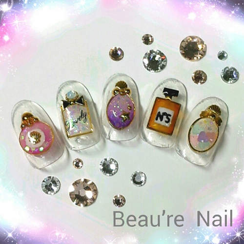 《香水瓶指彩》把喜歡的品牌香水全部放上指尖♥