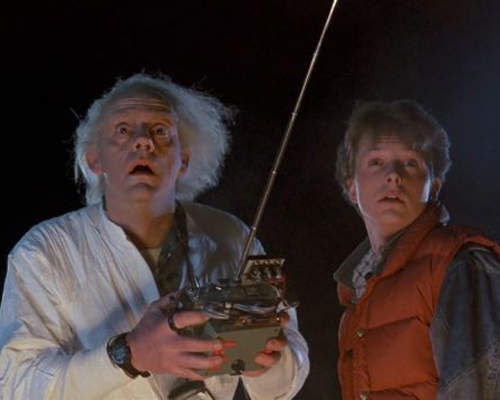 《時光車現身秋葉原》很可惜它不是穿越時空到這裡的…… 《時光車現身秋葉原》很可惜它不是穿越時空到這裡的……