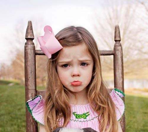 好可怕系列《妹妹的人形娃娃》被哥哥拿去做詭異的事