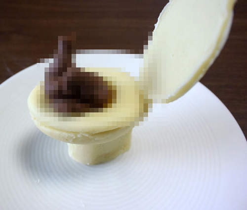 重現度超高《噁心大便巧克力》用高科技惡搞會不會太浪費了? 重現度超高《噁心大便巧克力》用高科技惡搞會不會太浪費了?