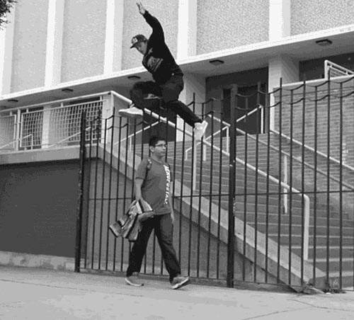 好可怕系列《驚險一瞬間之動圖篇》福大命大的人快去買樂透